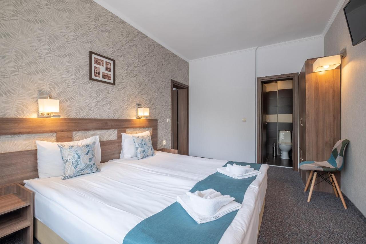 Park Hotel Asenevtsi Veliko Tarnovo Extérieur photo