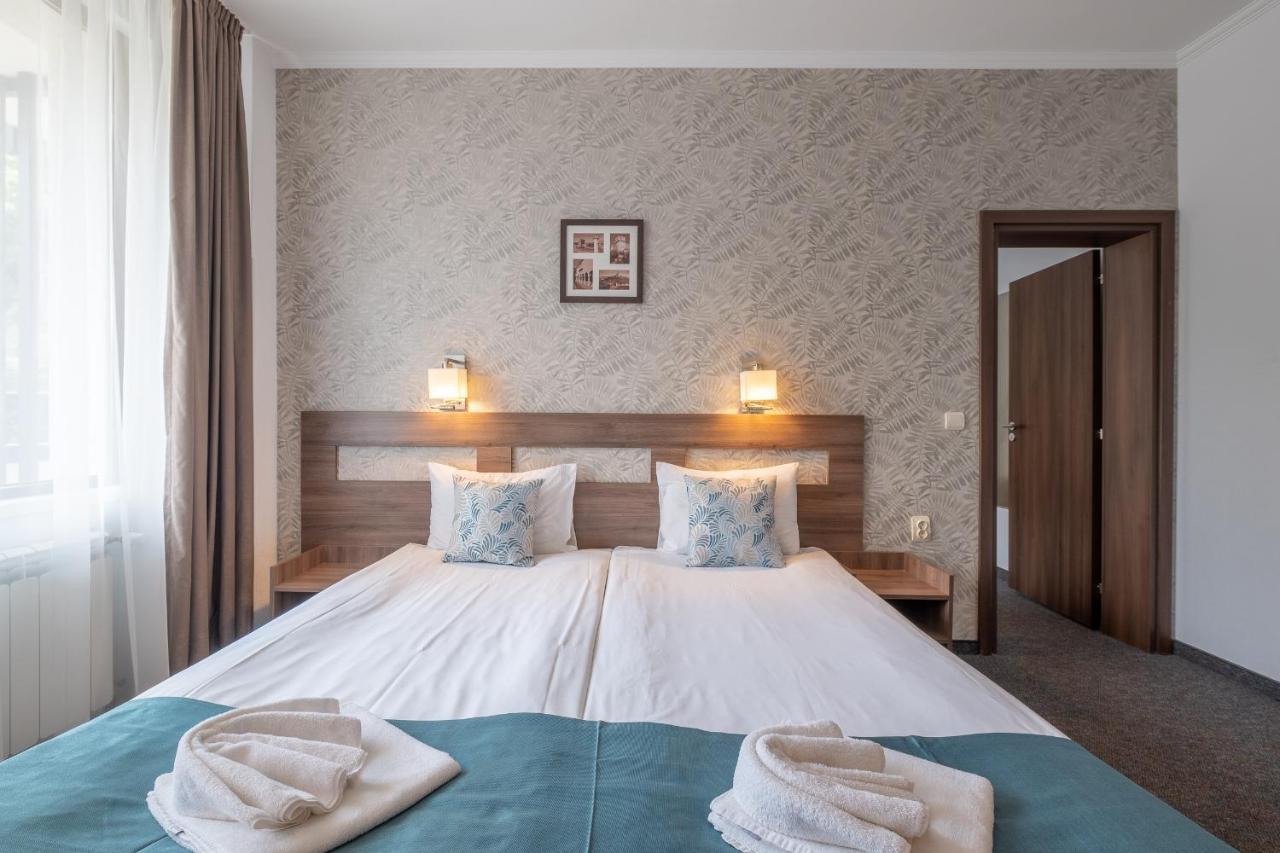 Park Hotel Asenevtsi Veliko Tarnovo Extérieur photo