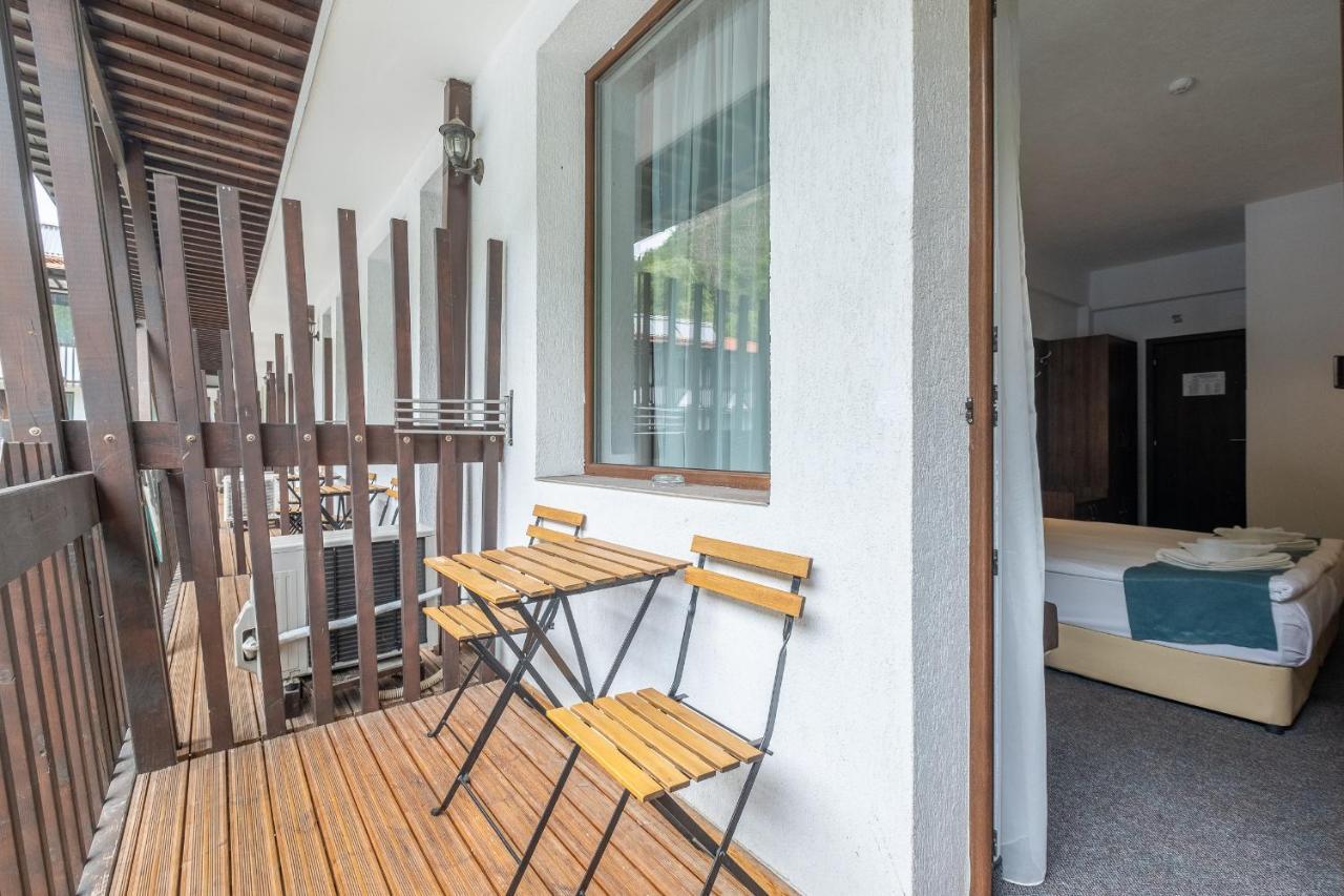 Park Hotel Asenevtsi Veliko Tarnovo Extérieur photo