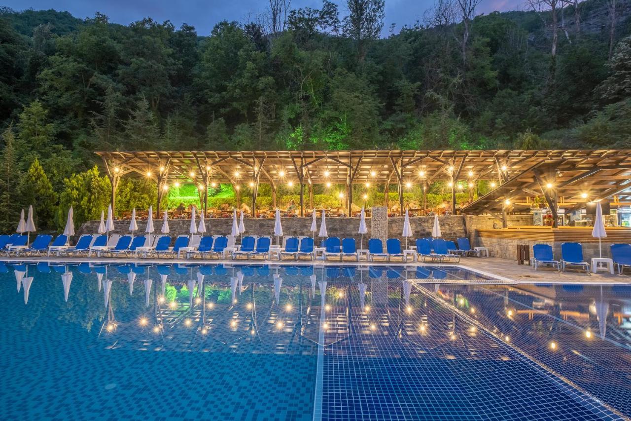 Park Hotel Asenevtsi Veliko Tarnovo Extérieur photo