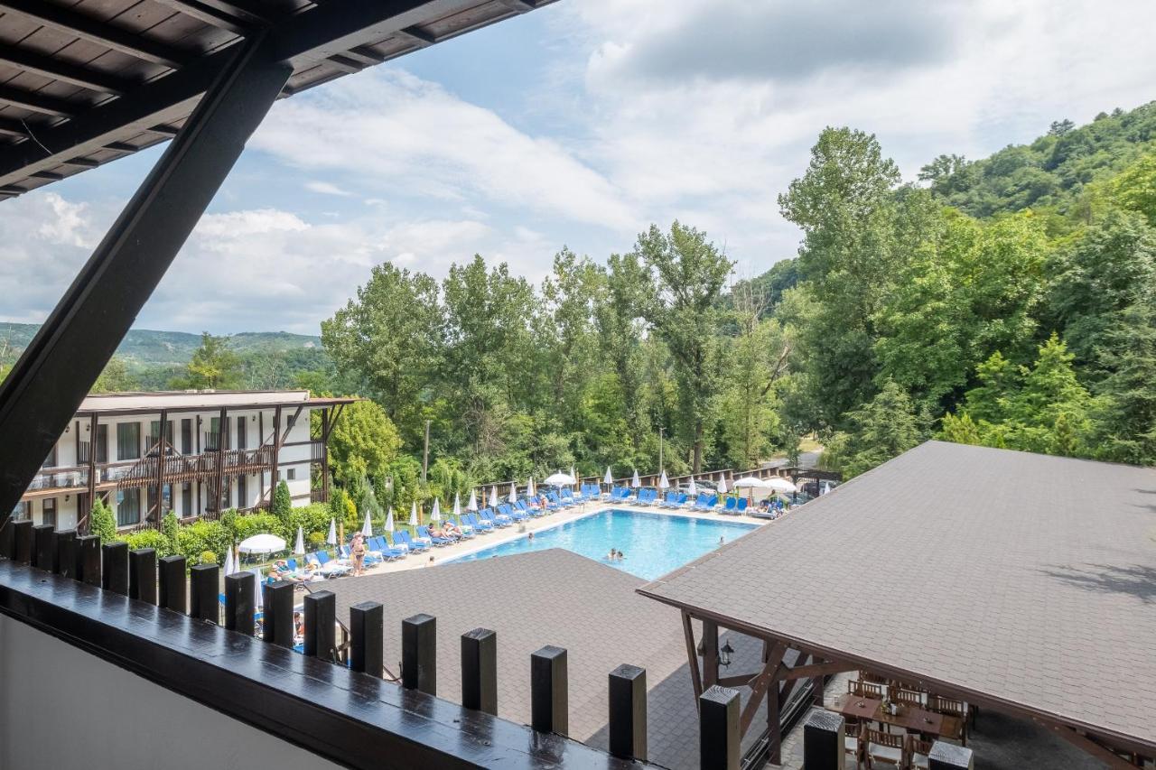 Park Hotel Asenevtsi Veliko Tarnovo Extérieur photo